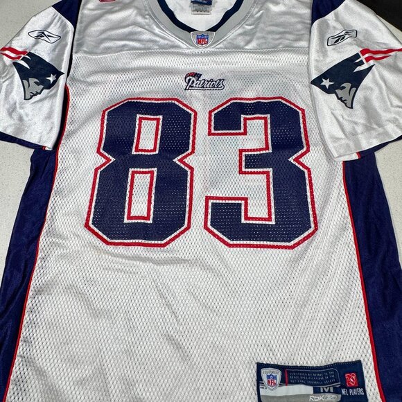 REEBOK NFL NEW ENGLAND WES WELKER #83 WHITE FOOTBALL JERSEY - Picture 1 of 8